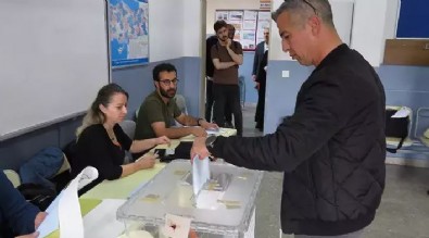 Seçim sandıkları saat kaçta açılacak, oy sayımı saat kaçta başlayacak?