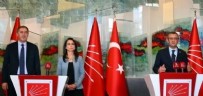 CHP Mersin’de de DEM’lendi: Türk denilmesinden utanan Abdurrahman Yıldız için ortak miting yaptılar!
