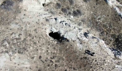 Gizemli Çöküntü, Çikisinin Kizilirmak'tan Oldugu Düsünülüyor