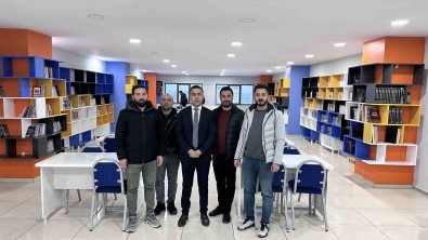 Hendek Olaylarinda Zarar Gören Bölgeye 5 Yildizli 'Genç Ofis' Yapildi