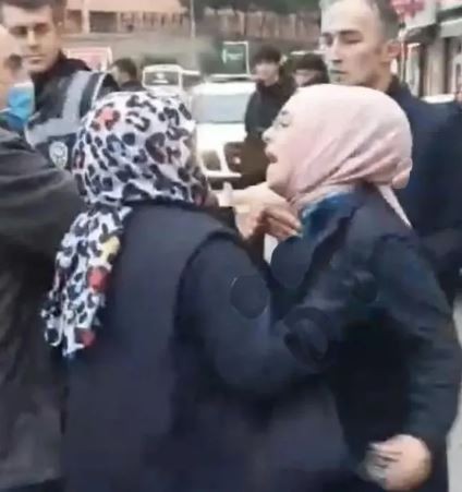 Zonguldak'ta başörtülü kasiyere hakaretler yağdırmıştı: O müdür hakkında karar verildi!