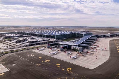 Istanbul Havalimani Günlük Bin 321 Uçusla Avrupa'nin Zirvesinde