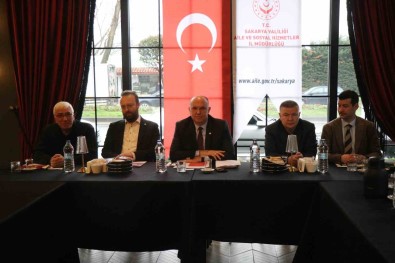 Sakarya'da Bir Yilda 959 Aile Evlat Edinmek Için Aile Ve Sosyal Hizmetler Il Müdürlügü'ne Basvurdu