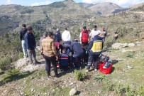 Kamyon Sarampole Yuvarlandi Açiklamasi 2 Yarali