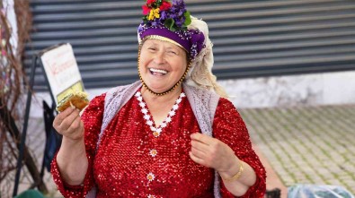 Bodrum'daki Geleneksel 'Aci Ot' Festivaline Yogun Ilgi