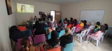 Jandarmadan 'En Iyi Narkotik Polisi Anne' Egitimi