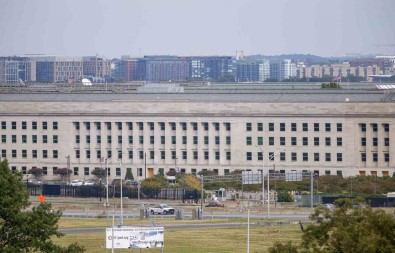 Pentagon'dan UFO Raporu Açiklamasi 'Kanit Bulunamadi, Görülenlerin Çogu Siradan Nesneler'