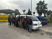 Adana'da Göçmen Kaçakçiligi Yapan Iki Kisi Tutuklandi Haberi