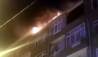 Çorlu'da korkutan yangın! 5 katlı evin çatısı alev aldı