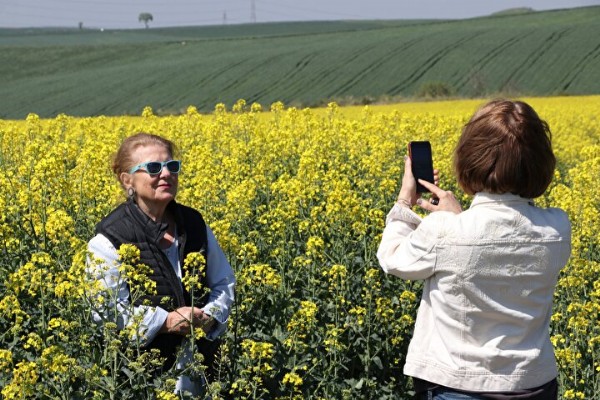 Gören fotoğraf çektirmek için duruyor: Namı tüm Türkiye'ye yayıldı! Görüntüsüyle herkesi hayran bırakıyor