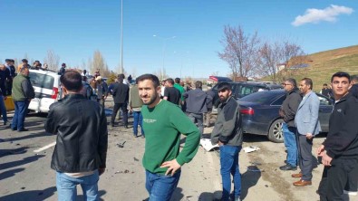 Agri'da Zincirleme Kaza Açiklamasi 5 Yarali