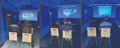 Eskisehir'de Polis 19 Sürücüye Ve 58 Yolcuya Egitim Verildi