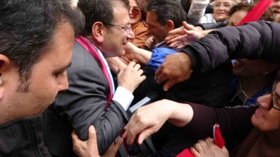 Istanbul Büyüksehir Belediye Baskani Imamoglu Trabzon'da Bayramlasma Programina Katildi