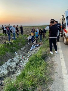 Yoldan Çikan Otomobil Takla Atti Açiklamasi 2 Si Agir, 5 Yarali