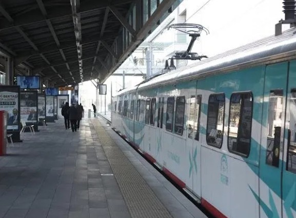 Ulaştırma ve Altyapı Bakanı Abdulkadir Uraloğlu açıkladı! Başkentray ile 6 yılda 89 milyon yolcu taşındı