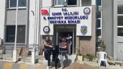 Izmir'de Is Adami Basindan Vurulmus Halde Kamyonetinde Bulundu