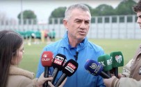 Bursaspor'da Teknik Direktör Ümit Sengül'le Yollar Ayrildi