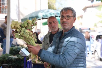 Dogu'nun Muzu 'Iskin' Tezgahlarda Yerini Aldi