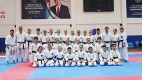 Efsane Karateci Turgay Yesilyurt, Tavsanli'da Sporculara 'Kata' Semineri Verdi Haberi