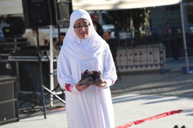 Esenler'de Filistin'de Yasanan Soykirima Sanatla Dikkat Çektiler