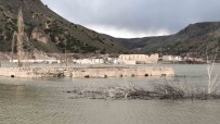 Kars'ta Baraj Kapaklari Kapandi, Eski Köy Sular Altinda Kaldi Haberi
