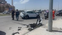 Aksaray'da Tir Ile Çarpisan Otomobil Hurdaya Döndü Açiklamasi 1 Yarali Haberi