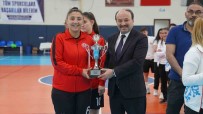 Futsal Kadinlarda Gümüshane Sampiyon Haberi