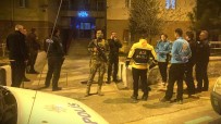 Aranan Sahis Ailesini Rehin Aldi, Özel Harekat Polisi Kurtardi
