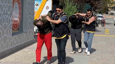 Aksaray'daki Polis-Hirsiz Kovalamacasinda Hirsiz Kardesler Tutuklandi