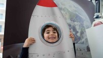 Astronotluk Çocuklar Için Artik Hayal Degil