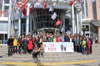 Izmit Belediyesinin 23 Nisan Etkinlikleri Doga Yürüyüsü Ile Basladi