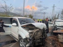 Sirnak'ta Trafik Kazasi Açiklamasi 2 Ölü, 3 Yarali