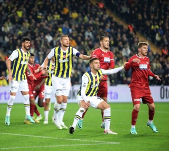Sivasspor - Fenerbahçe Maçlarinda 120 Gol Atildi