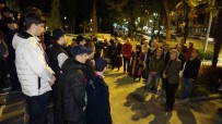 Evlatlarinin Saçina Kina Yakip Çanakkale'ye Gönderdiler Haberi
