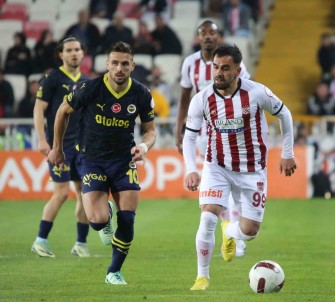 Trendyol Süper Lig Açiklamasi Sivasspor Açiklamasi 0 - Fenerbahçe Açiklamasi 1 (Ilk Yari)