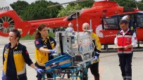 Ambulans Helikopter Erken Dogan Bebek Için Havalandi