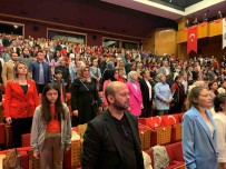 Istanbul'da 23 Nisan Nedeniyle Düzenlenen Yarismada Dereceye Girenler Ödüllerine Kavustu Haberi