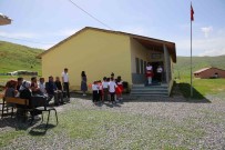 Köy Okulunda 12 Yil Sonra 23 Nisan Coskusu Haberi