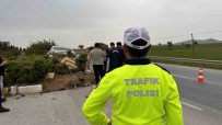 Usak'ta Trafik Kazasi Açiklamasi 5 Yarali