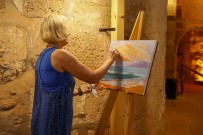 11 Ukraynali Kadinin Hazirladigi 'Sanatçilarin Gözünden Alanya' Sanat Sergisi Açildi