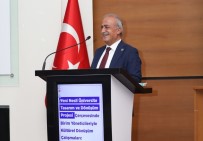 Atatürk Üniversitesi'nde 4 Bölüm Daha Akredite Edildi Haberi