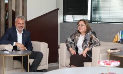 Fatma Şahin Hatay'da