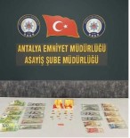 Antalya'da 'Polis Ve Savciyim' Diyerek Vatandaslari Dolandiran 2 Süpheli Yakalandi