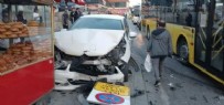 İstanbul'da feci kaza: Taksi savruldu