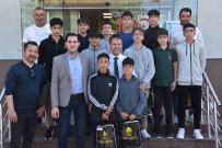 Baskan Soyuak, Sampiyon Sporcularla Bir Araya Geldi Haberi