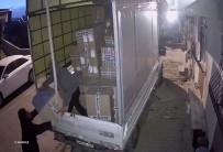 Basaksehir'de 950 Bin TL'lik Hirsizlik Kamerada