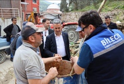 Çiftçilere Trabzon Hurmasi Yetistirmenin Püf Noktalari Anlatildi