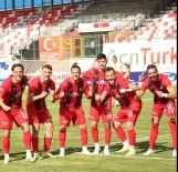 TFF 2. Lig Açiklamasi Vanspor FK Açiklamasi 6 - Ankara Demirspor Açiklamasi 1