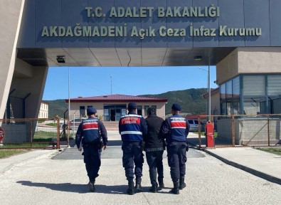 Yozgat'ta Aranmasi Olan 19 Sahis Yakalandi