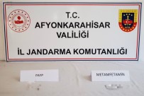 Jandarma Uyusturucu Satisini Suçüstü Yapti